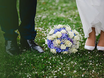 couple getting married