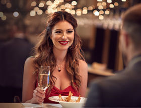 couple eating in a restaurant