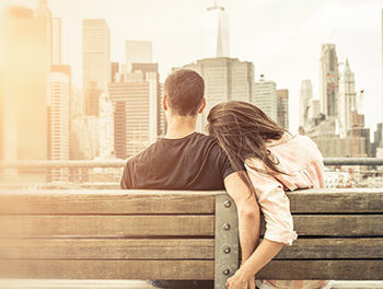 couple looking at nyc skyline
