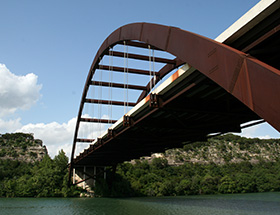 Pennybacker Bridge for date ideas for Austin singles-