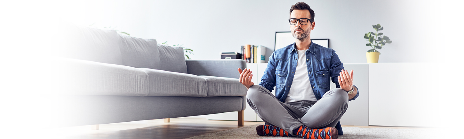 Buddhist dating banner - single man meditates