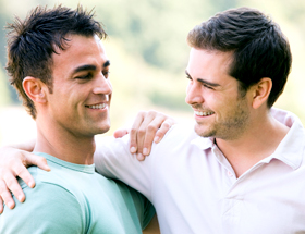 gay dating couple