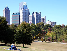 Couple in Piedmont Park, Atlanta